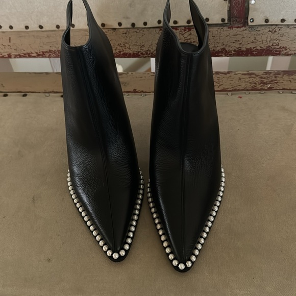 Karl Lagerfeld Cyron Stiletto Booties - Picture 7 of 9